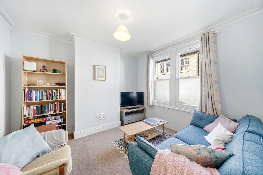 Property photo 3 of 16