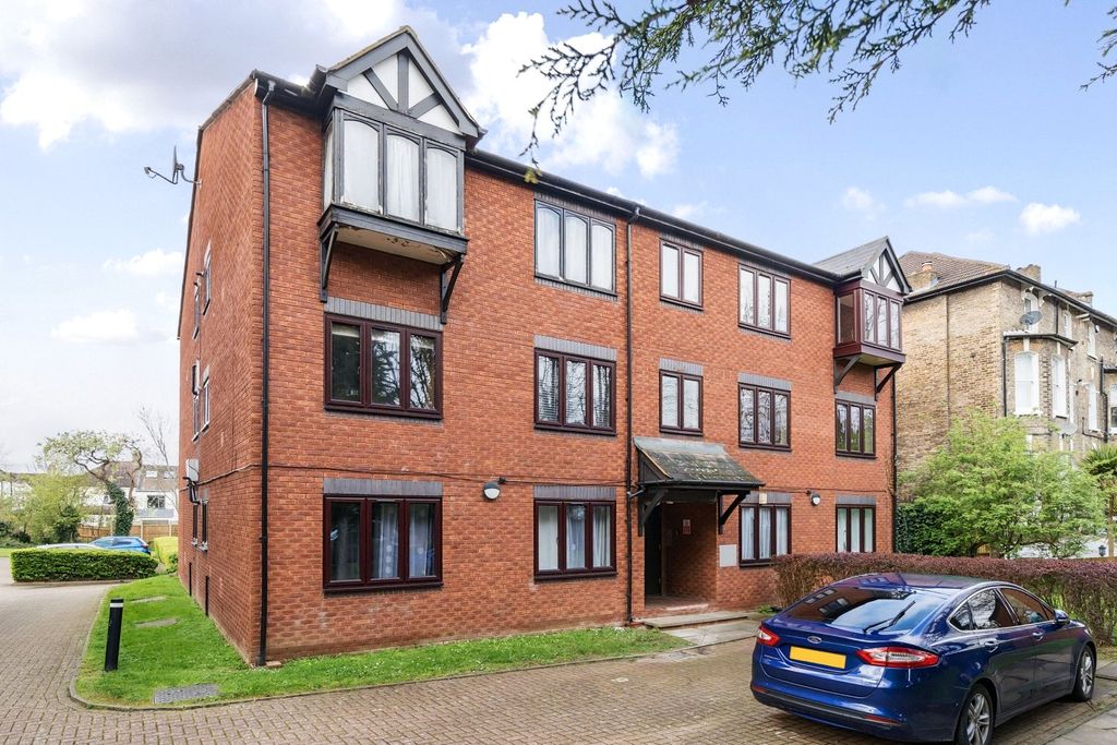 Property photo 1 of 12 Picture No. 01