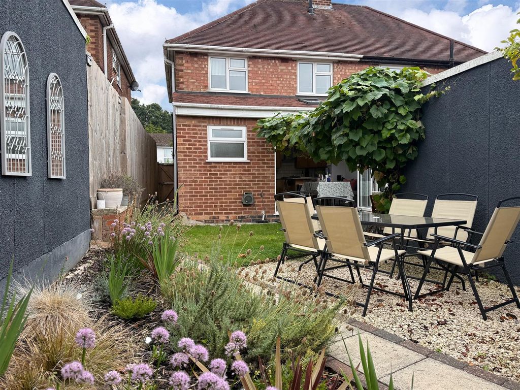 Property photo 1 of 30 Rear Garden