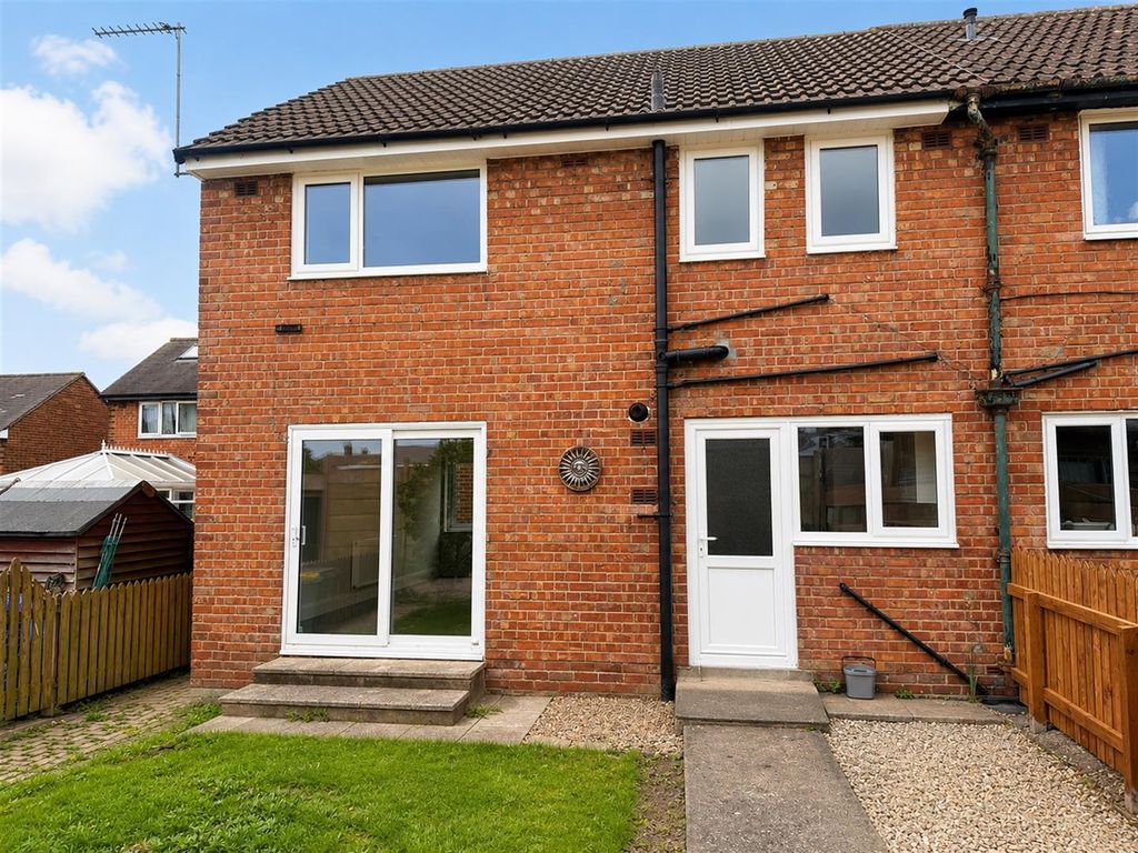 Property photo 3 of 12 12