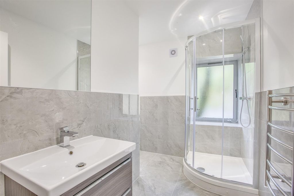 Property photo 3 of 6 Family Shower Room