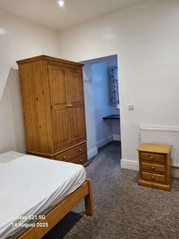 Property photo 3 of 3