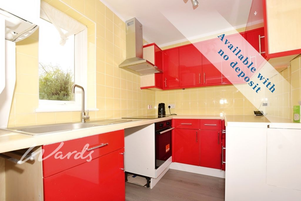 Property photo 3 of 8 Aea8Ba58-Kitchen