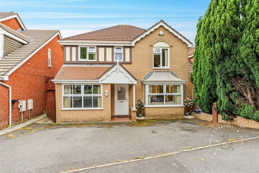 Property photo 1 of 43 Cranbourne Way, Pontprennau (28).Jpg