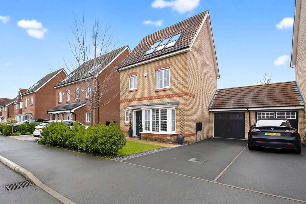 Property photo 2 of 30