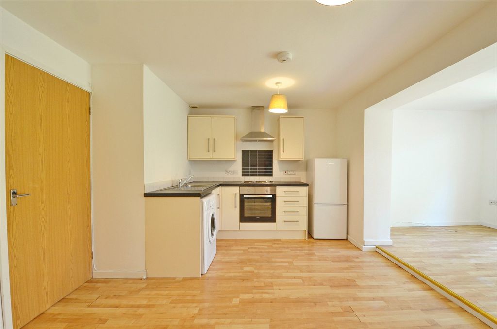 Property photo 1 of 9 Picture No. 02