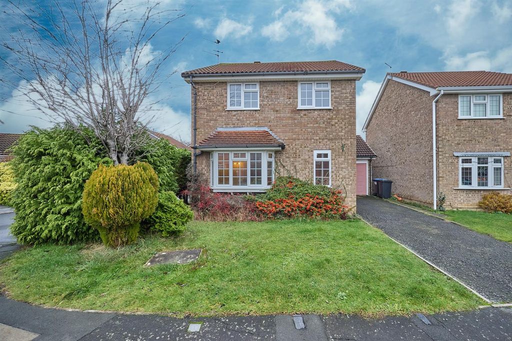 Property photo 1 of 11 Front.Jpg