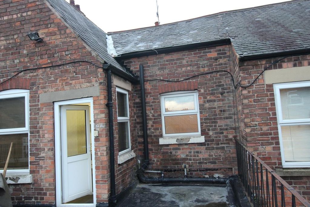 Property photo 1 of 6 1(Front).Jpg