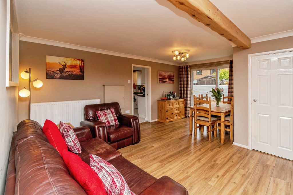 Property photo 2 of 14