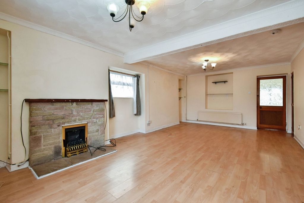 Property photo 2 of 18 Pbox-Img.Jpg