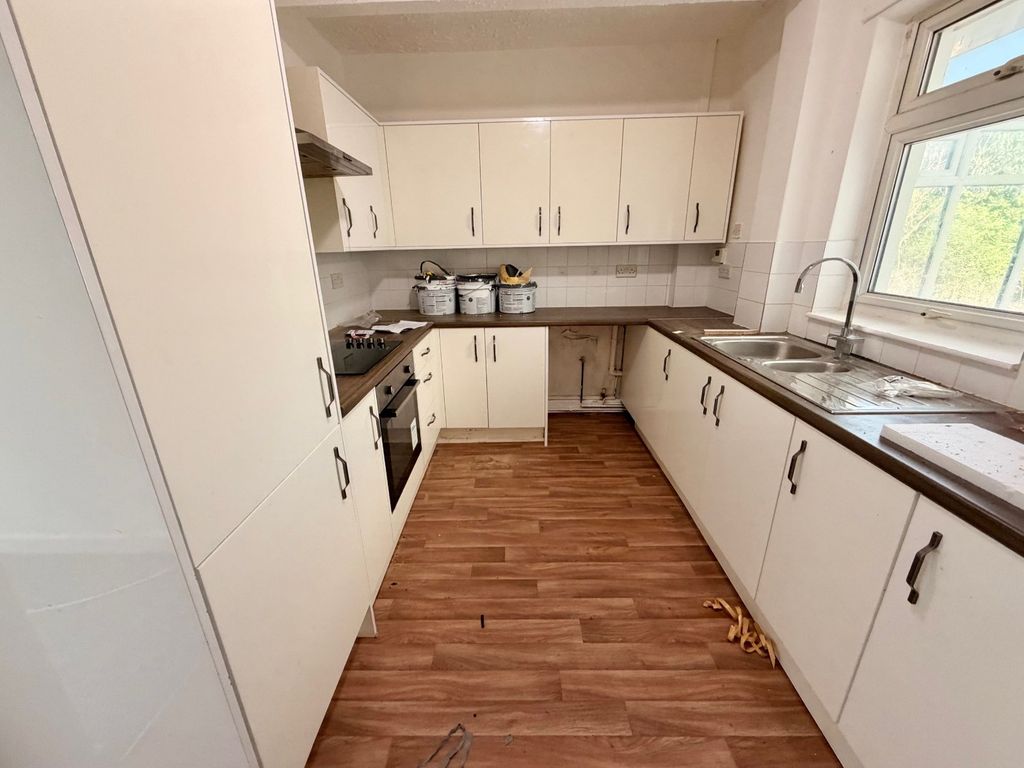 Property photo 2 of 7 Picture No. 05