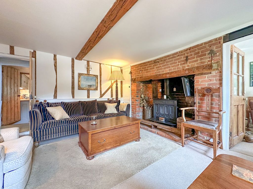 Property photo 2 of 19