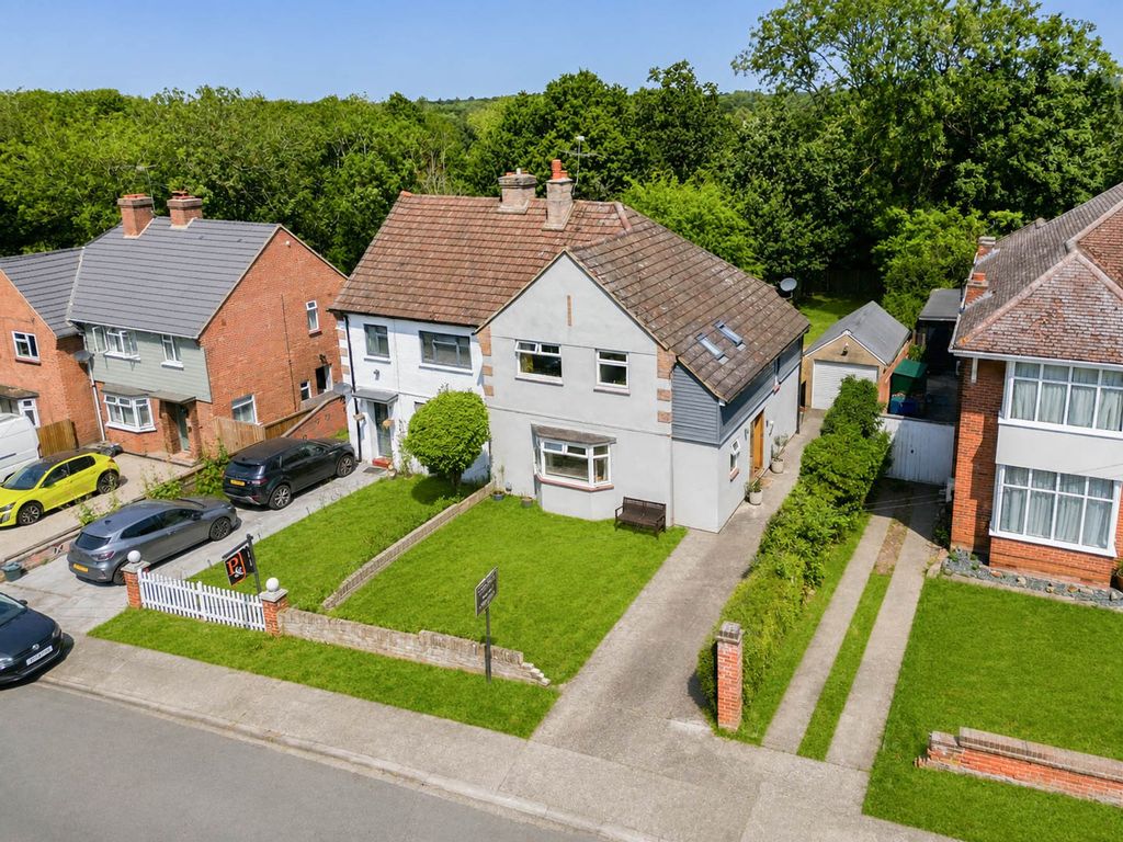 Property photo 1 of 31