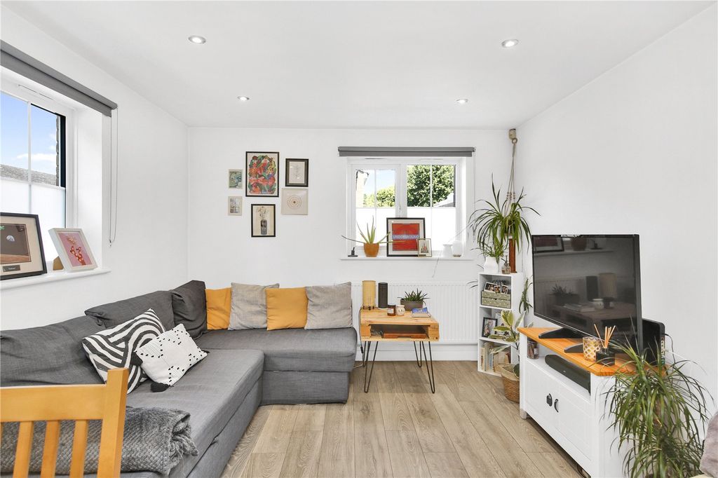Property photo 1 of 10 Picture No. 02