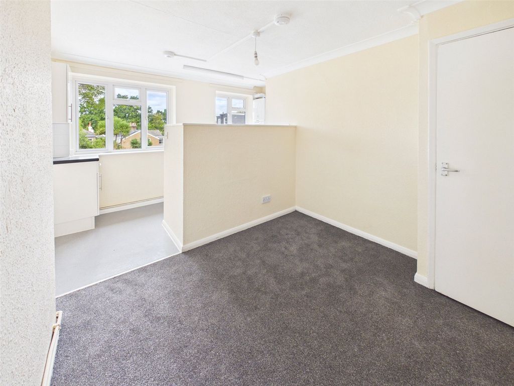 Property photo 3 of 7 Picture No. 09