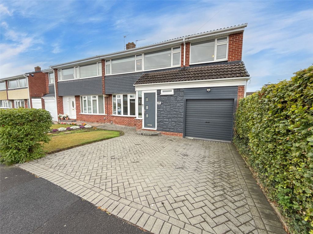 Property photo 1 of 26 External