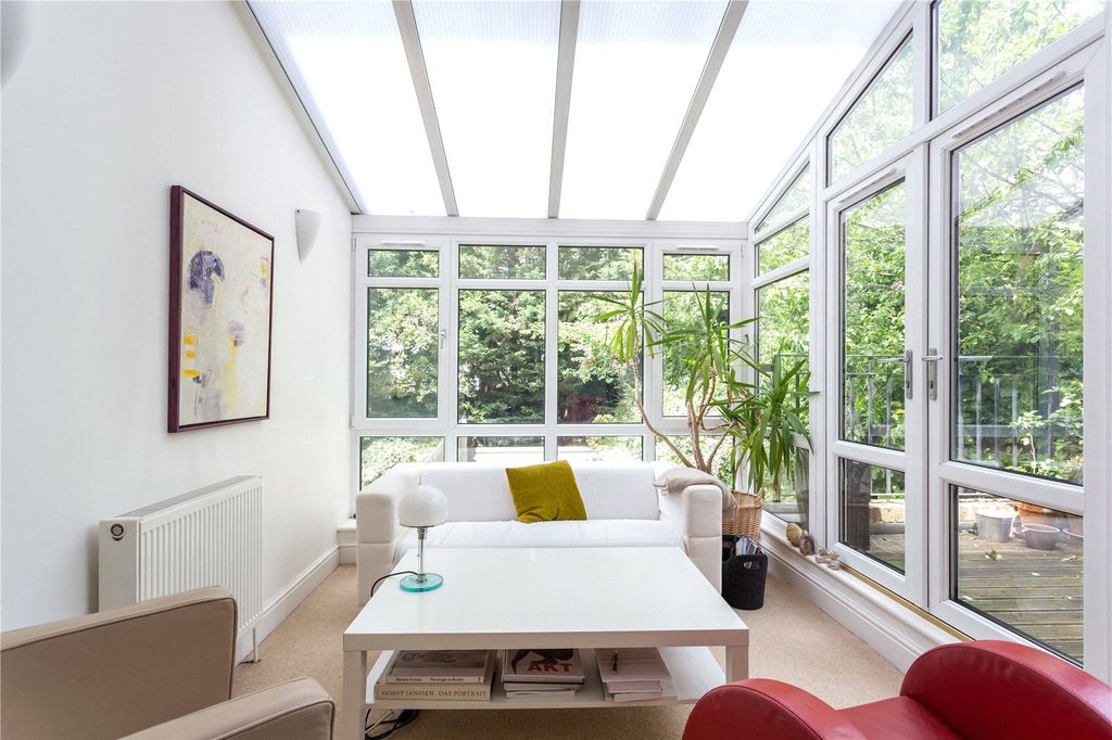 Property photo 3 of 8 Living Room