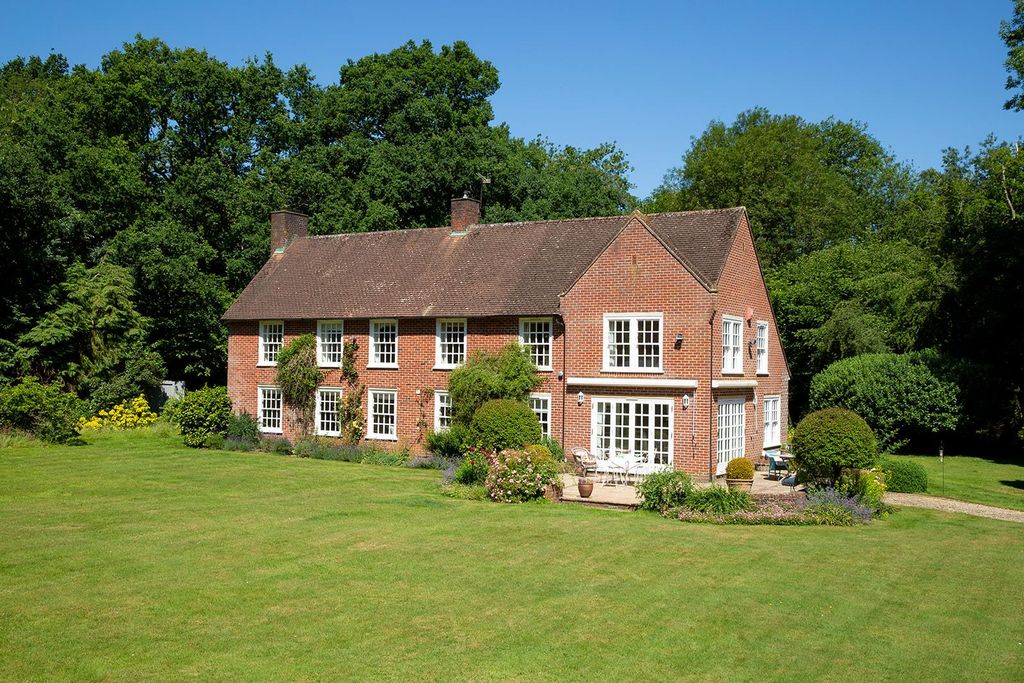 Property photo 1 of 24 Image