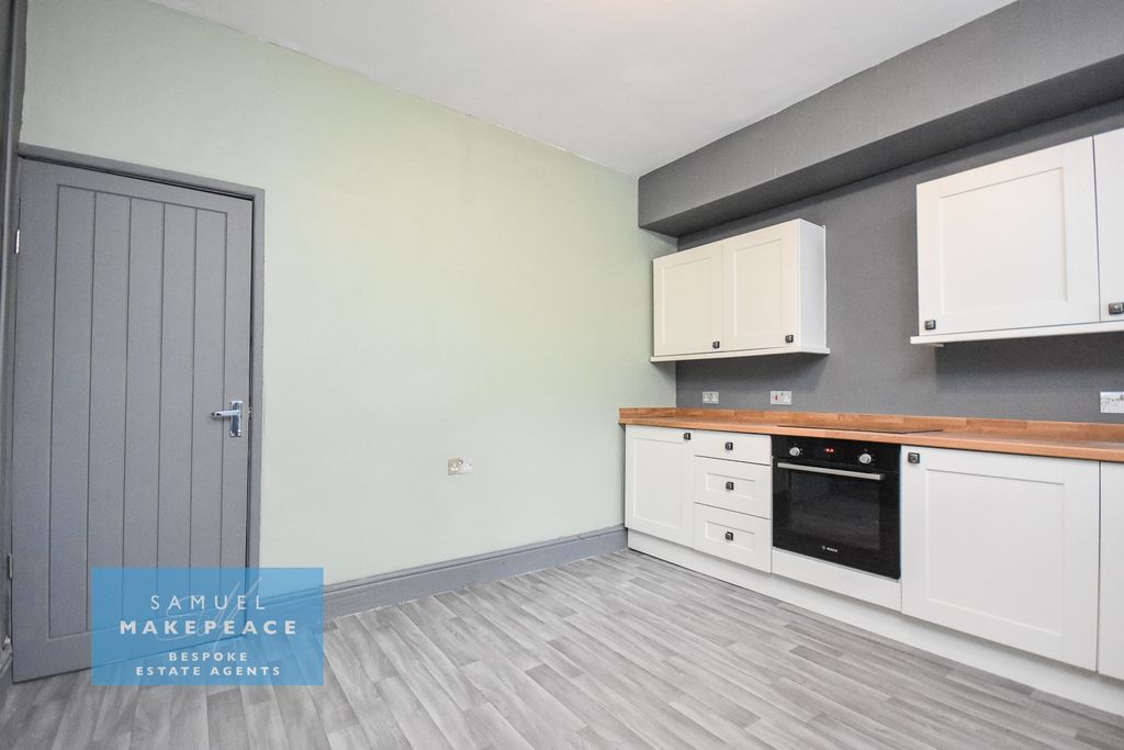 Property photo 3 of 15 Gallery