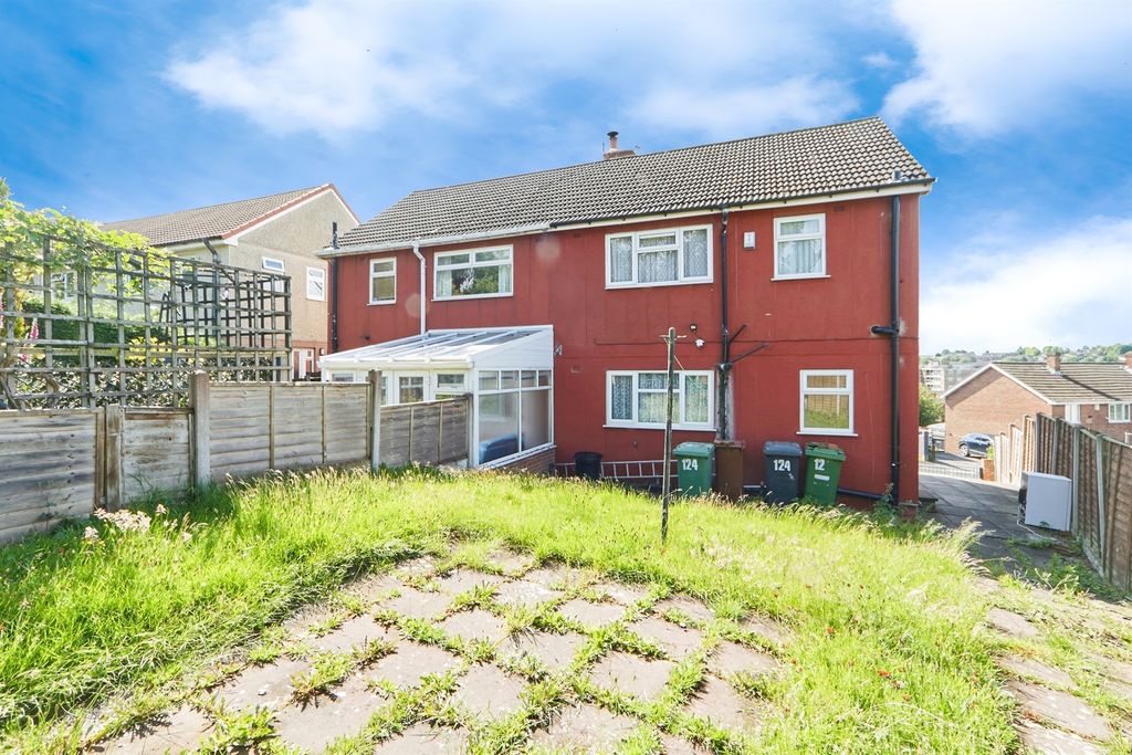 Property photo 2 of 17