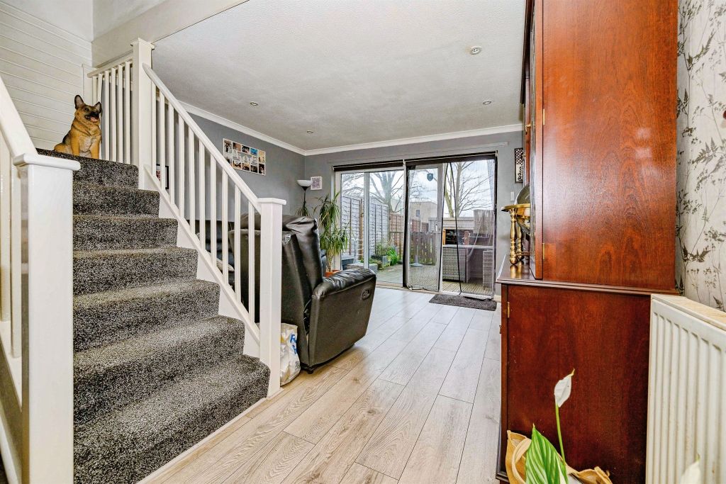 Property photo 3 of 16