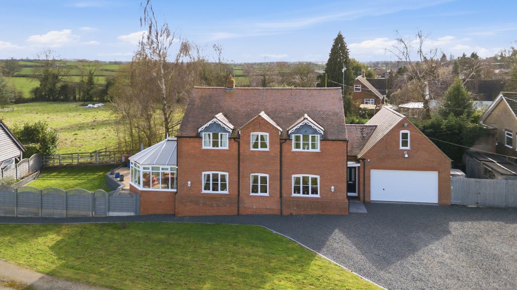 Property photo 1 of 36
