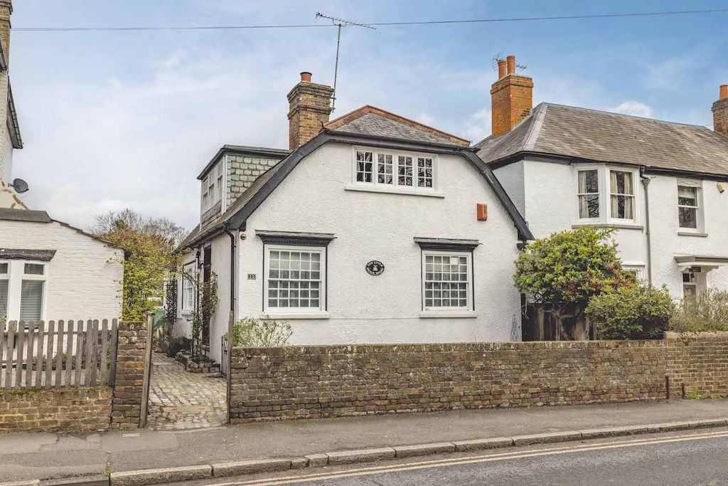 Property photo 1 of 20