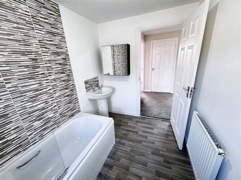 Additional image 25 of 4 bed detached house to rentColtsfoot Close, Bishop Cuthbert, Hartlepool TS26
