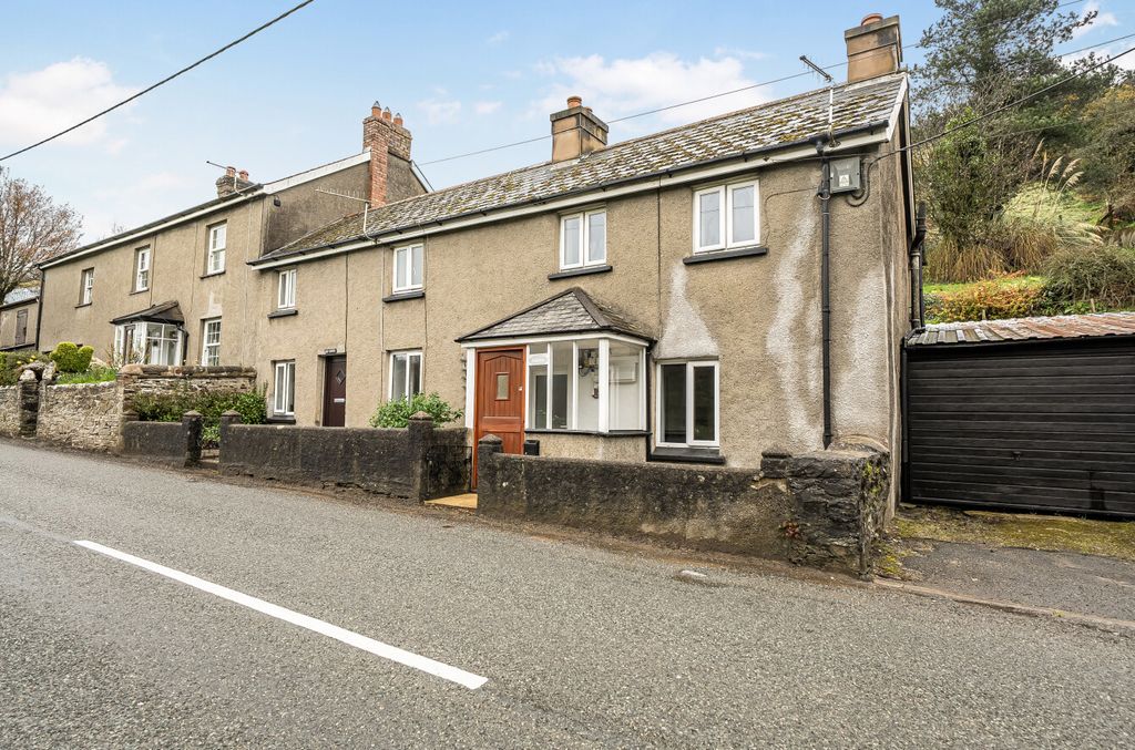 Property photo 1 of 9 1433478-18-69c6B4...