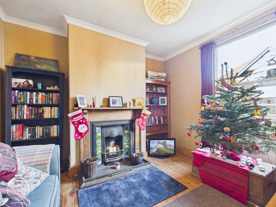 Property photo 2 of 13