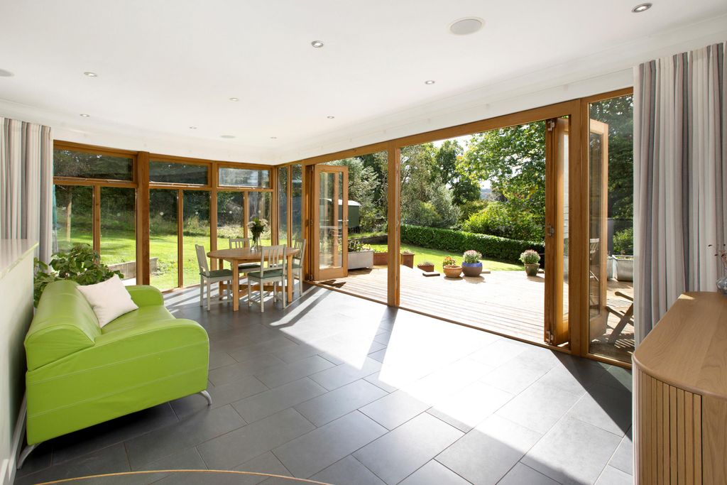 Property photo 3 of 22 Image