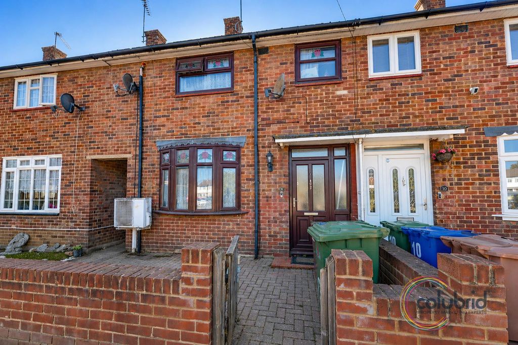 Property photo 1 of 9
