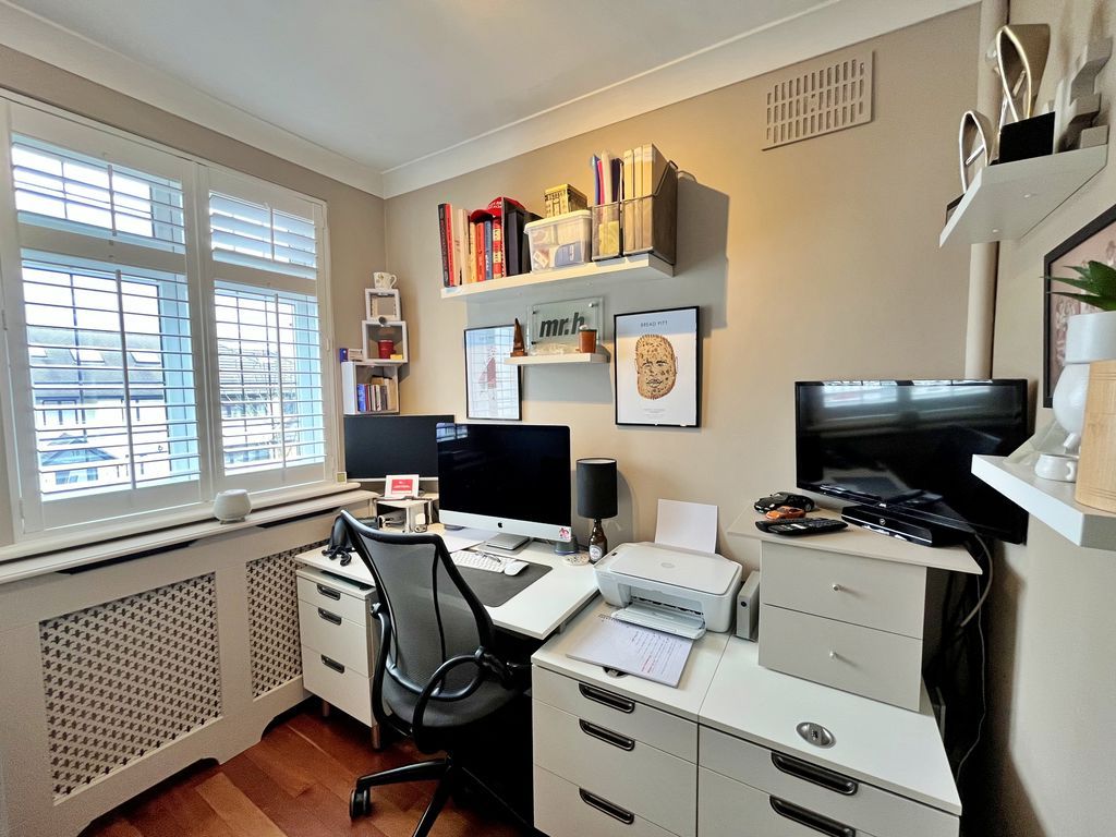 Additional image 17 of 5 bed semi-detached house for saleWest Close, Greenford UB6