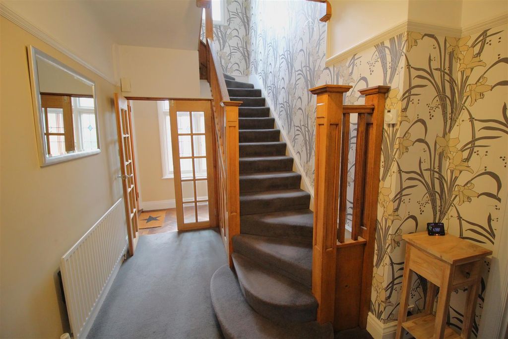 Property photo 3 of 30 Img_5728.Jpg