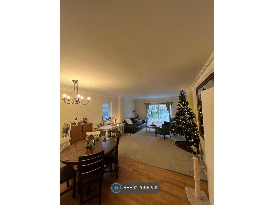 Property photo 3 of 10 Massive Living Room Area