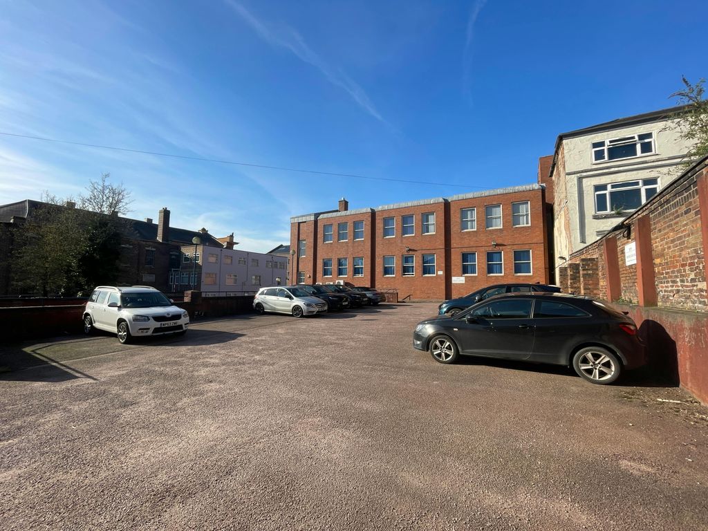 Property photo 2 of 13 Img_2428.Jpg