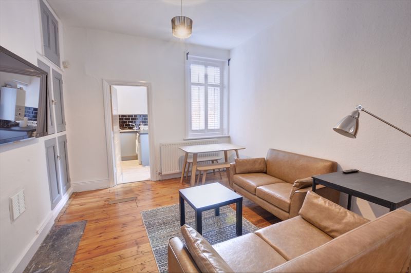 Property photo 2 of 11 Photo 17