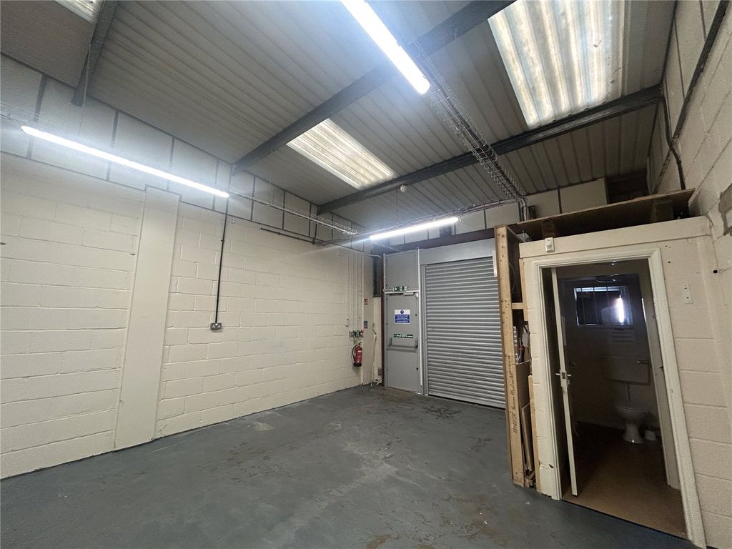 Property photo 2 of 10 Picture No. 19