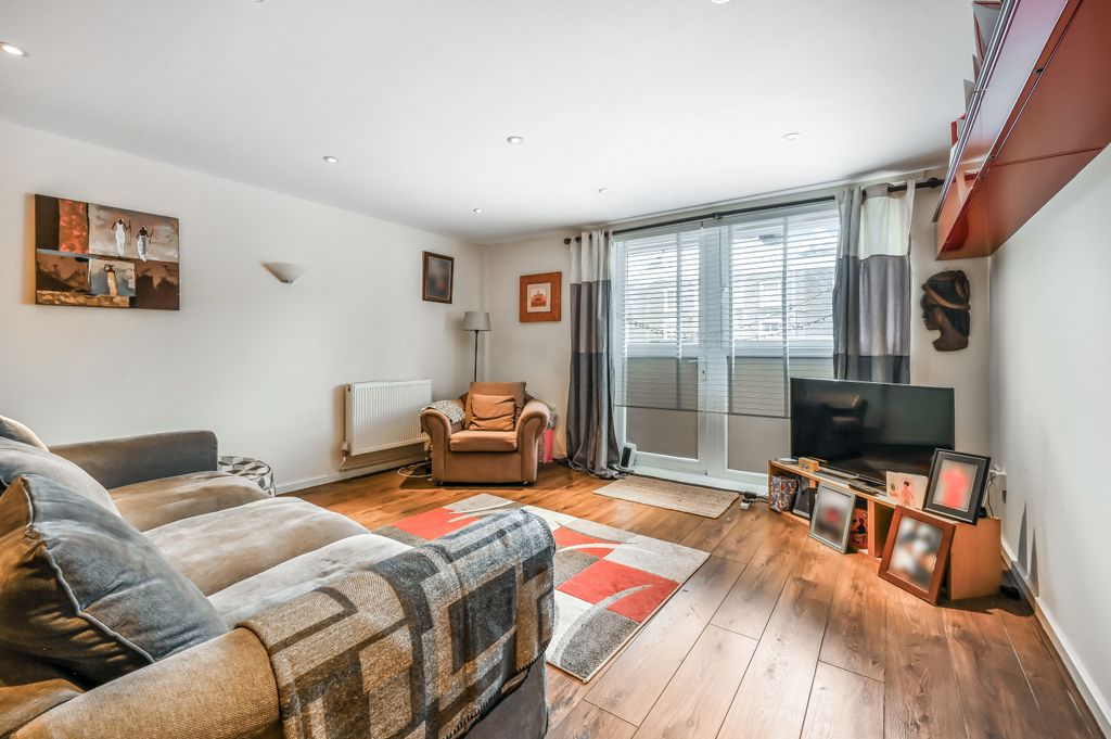 Property photo 1 of 6 Brooklands Court, 3-11.Jpg