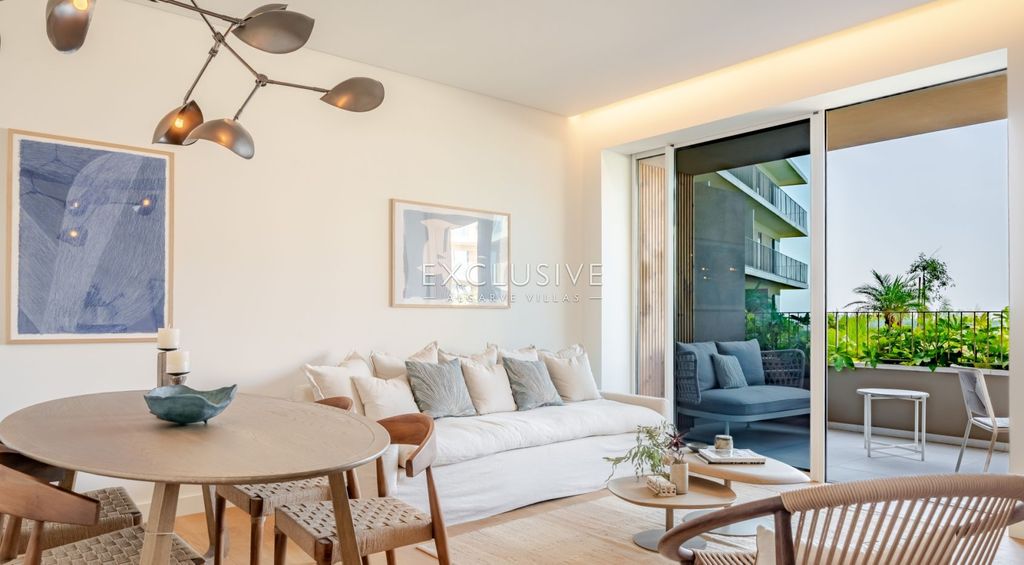 Property photo 3 of 31