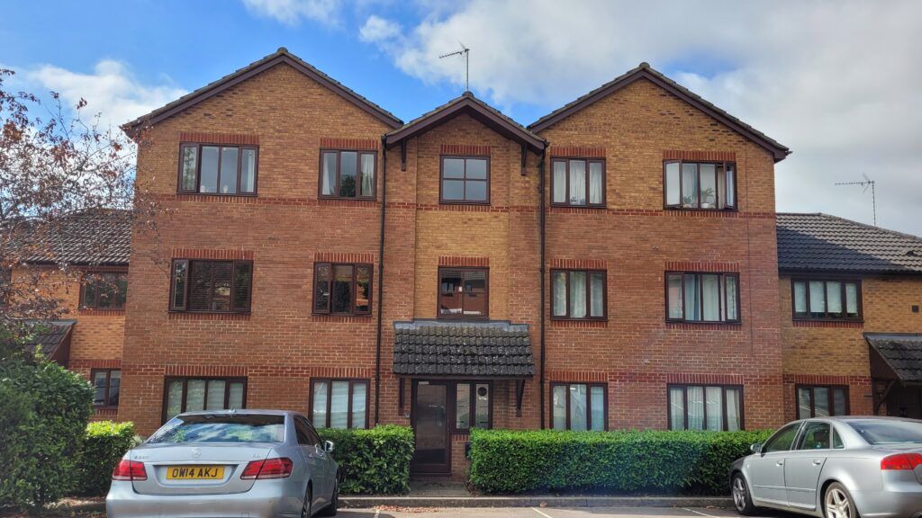 Property photo 1 of 5 522