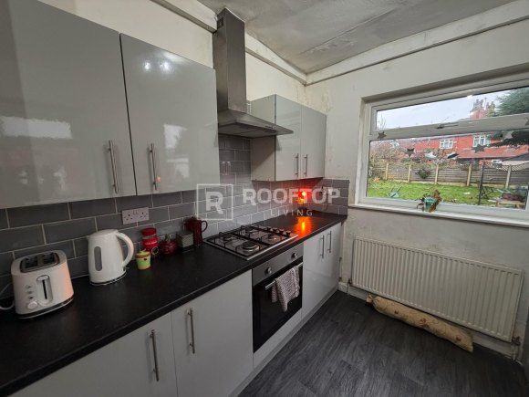 Property photo 3 of 19 9595205.Jpg