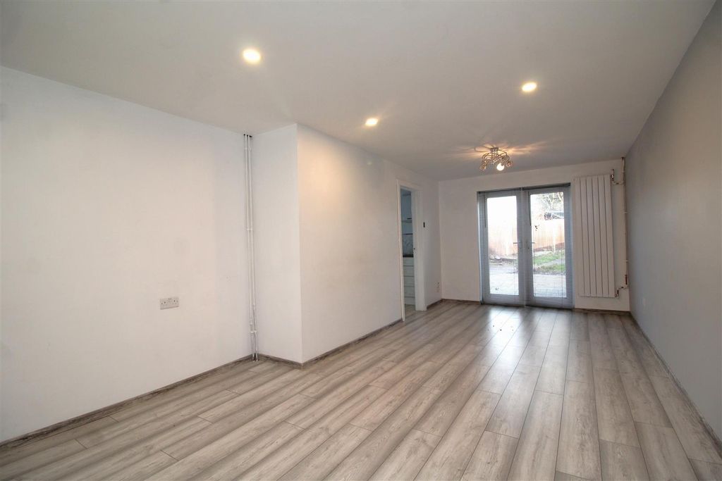 Property photo 2 of 11 Living Room 1 .Jpg