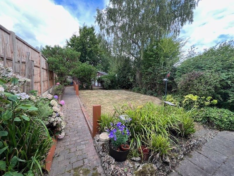 Property photo 2 of 15 Photo 19