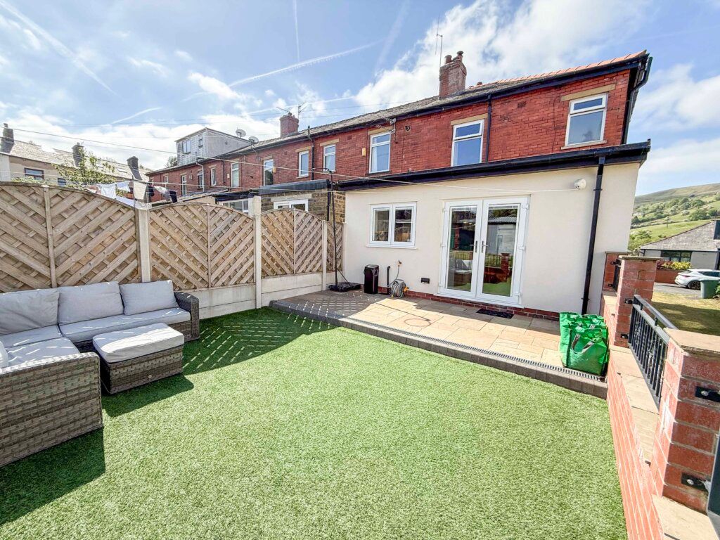 Property photo 1 of 37