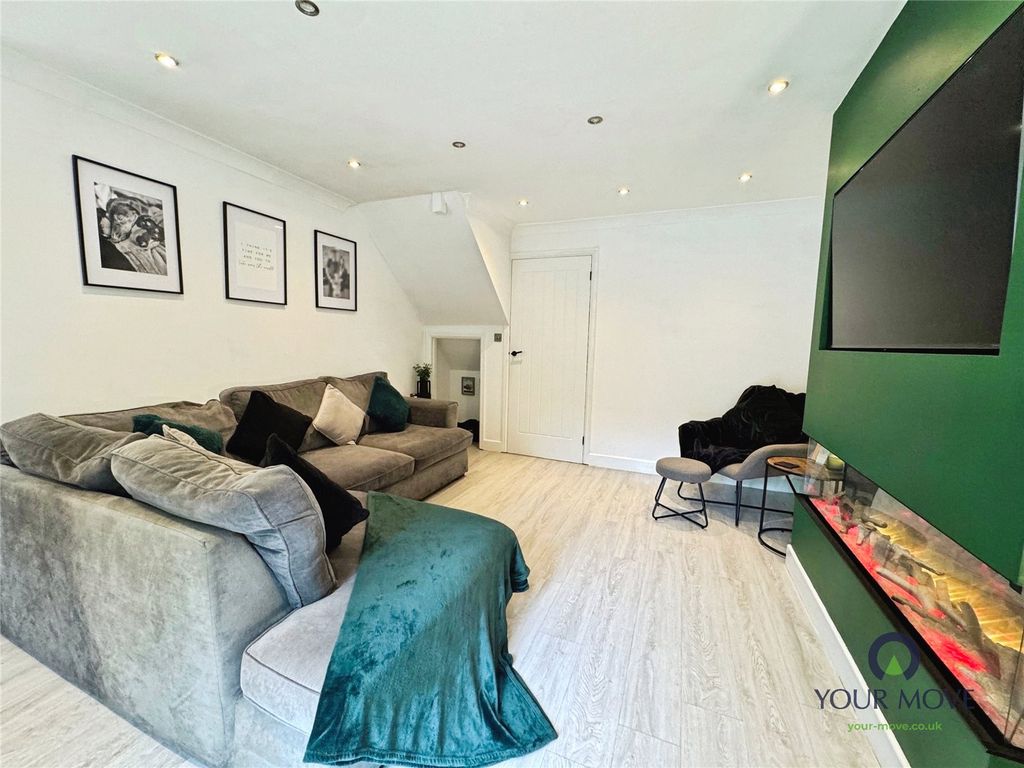 Property photo 2 of 34 Picture No. 28