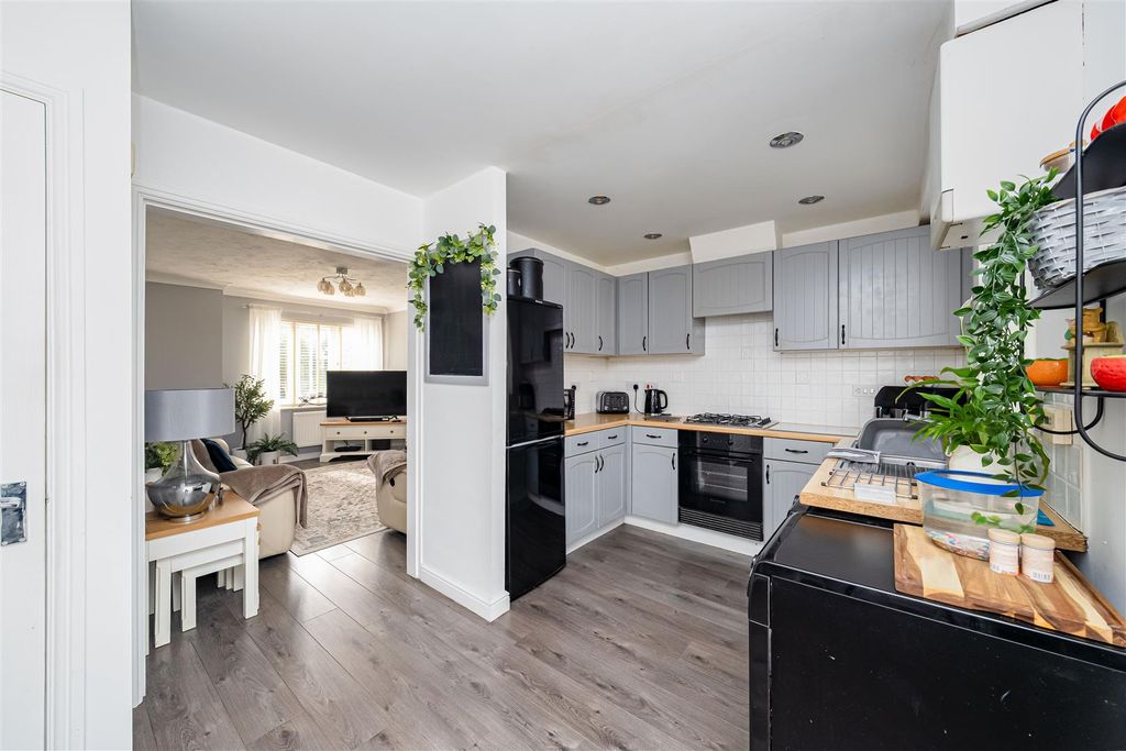 Property photo 3 of 29 Acreswood-9.Jpg