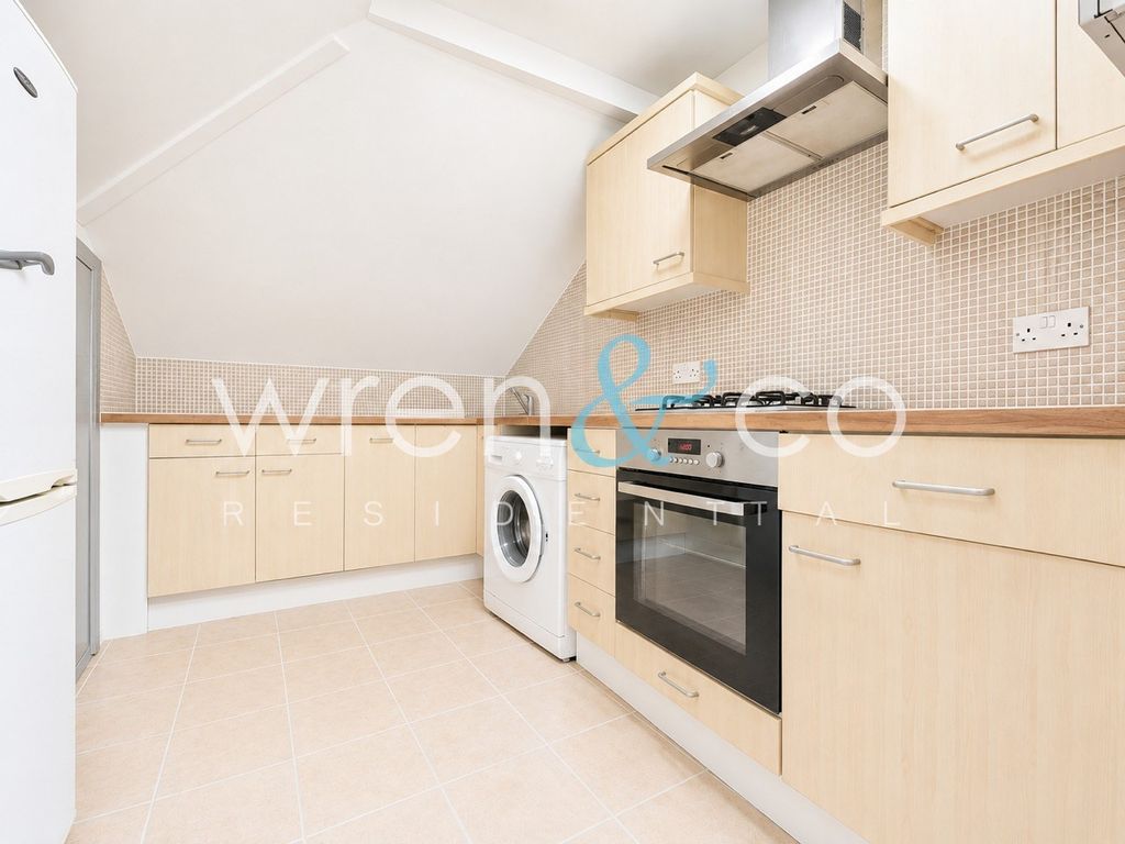 Property photo 2 of 11 Gallery