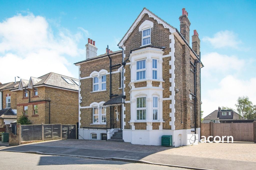 Property photo 1 of 10 External
