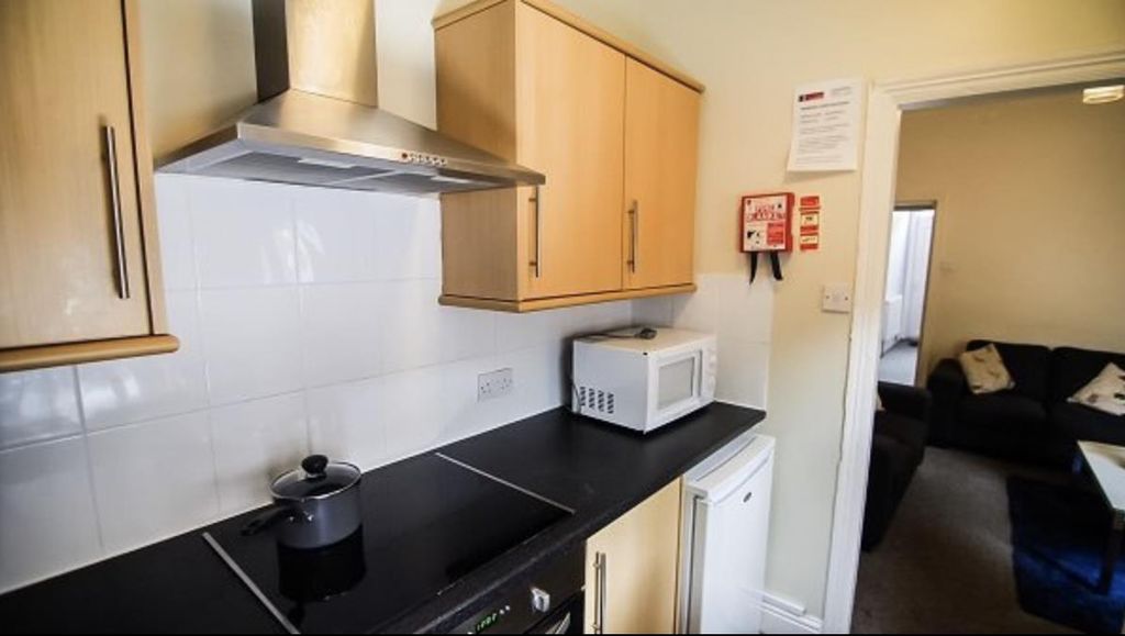 Property photo 3 of 11 3.Png